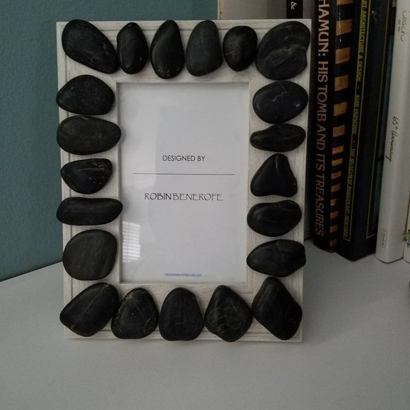 Picture Frame - Unique Hand-Crafted with Rocks - Picture 5 of 6
